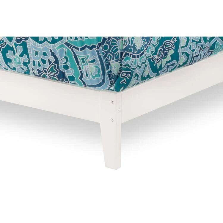 Queen Caramel Latte Bed with Open Foot N1498