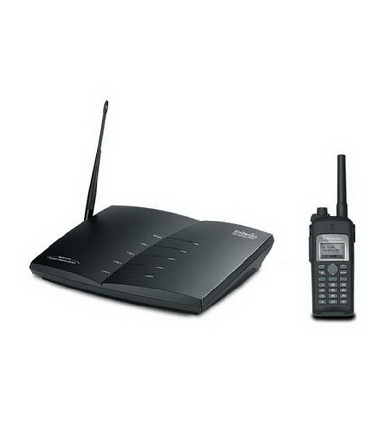 UHF Two-way Radio D557325