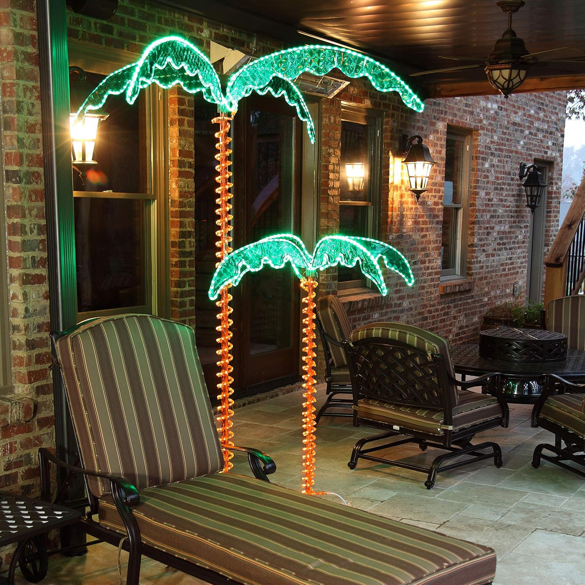 Tropical LED Rope Light Palm Tree (4.5 Foot) J163137