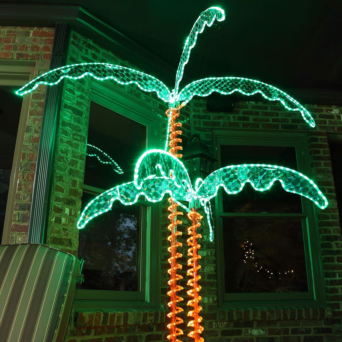 Tropical LED Rope Light Palm Tree (4.5 Foot) J163137