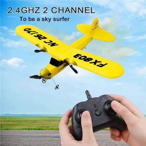 Yellow 2.4GHz Remote Control Airplane O493878