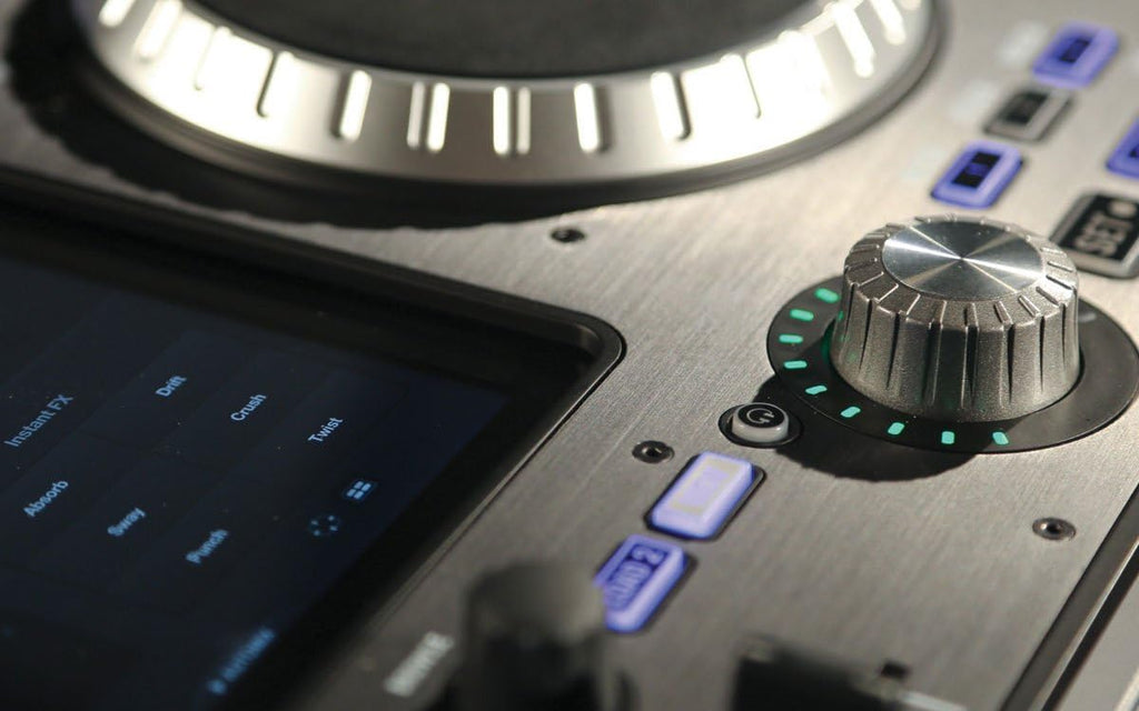 Professional DJ Controller for iPad with XLR, RCA, Mic, and Headphones Connections K31672