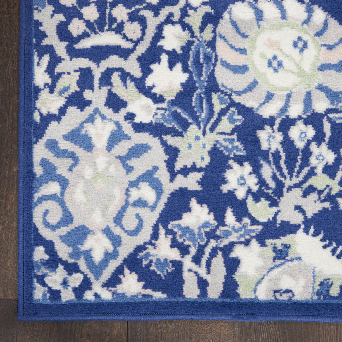 Floral Bohemian Navy Multicolor 5' x 7' Area Rug N829643