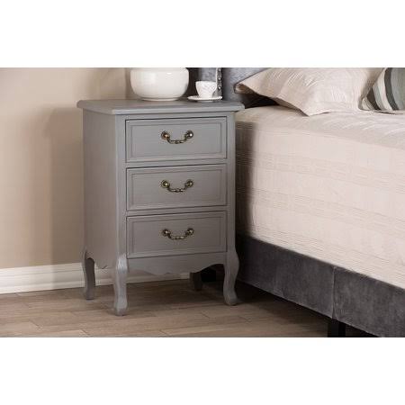 Grey Finished Wood 3-Drawer Nightstand G900