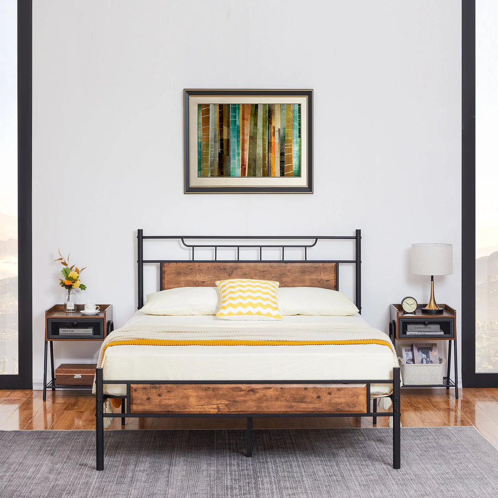 3-Piece Queen Bedroom Set with Nightstands Q2253