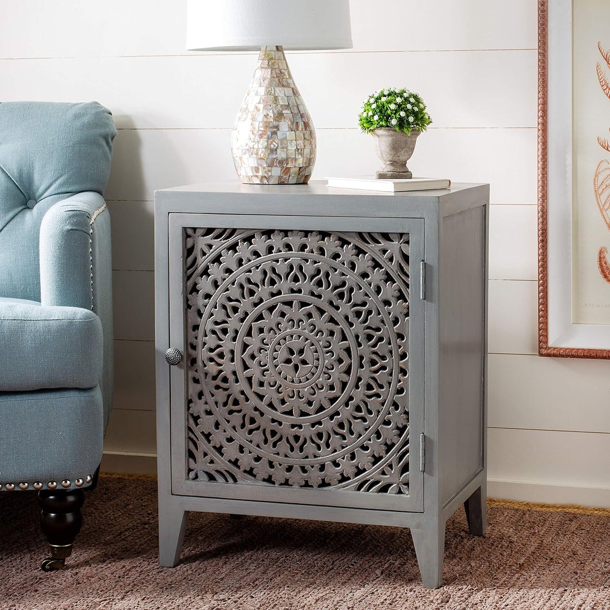Grey Walnut 1-door Carved Nightstand Z305