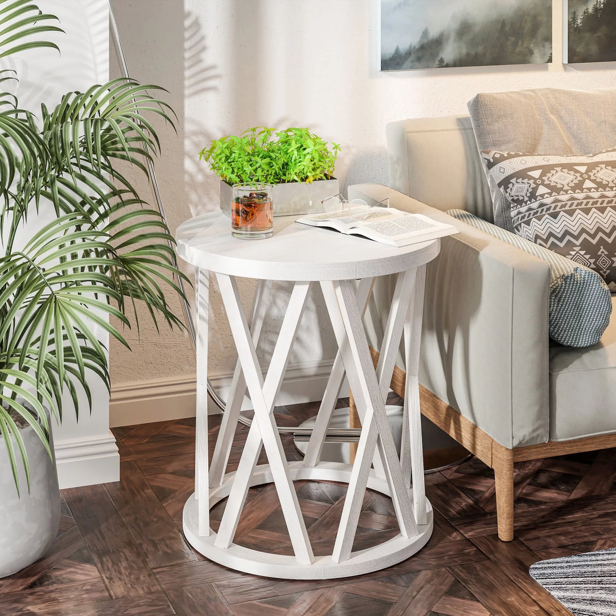 Antique White Round Wood End Table M9182