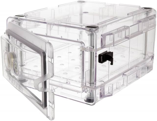 Clear Desiccator Z142