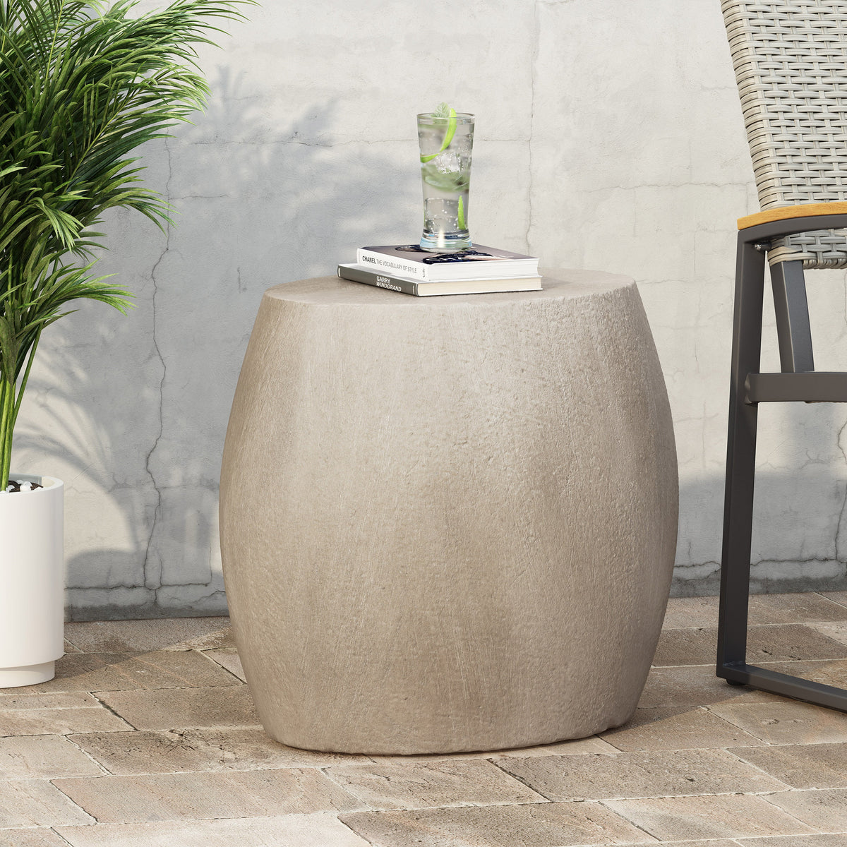 Light Gray Concrete Side Table V4815